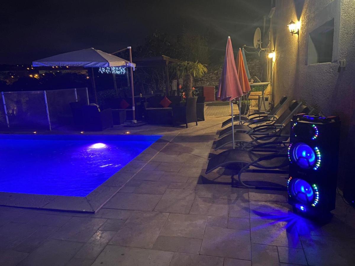 Magnifique Villa Avec Piscine Beaujolais Gleizé Екстериор снимка